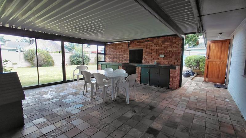 4 Bedroom Property for Sale in Fichardt Park Free State
